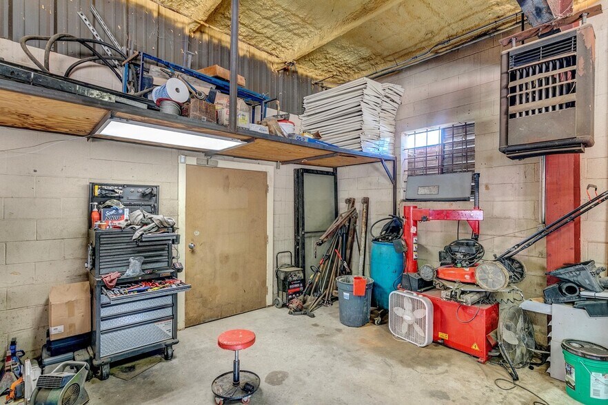 615 W Court St, Newton, TX à vendre - Photo intérieure - Image 3 de 7