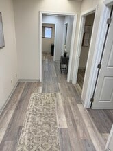 6906 Kingston Pike, Knoxville, TN for lease Interior Photo- Image 1 of 7