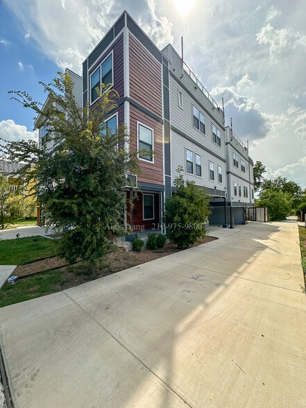 225 S Pine St, San Antonio, TX for sale - Building Photo - Image 3 of 19
