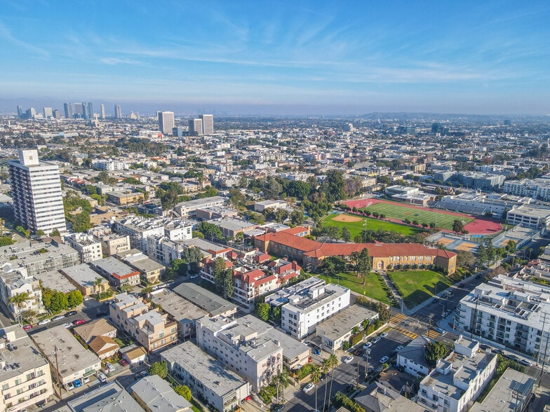 1256 S Westgate Ave, Los Angeles, CA for sale - Building Photo - Image 3 of 26