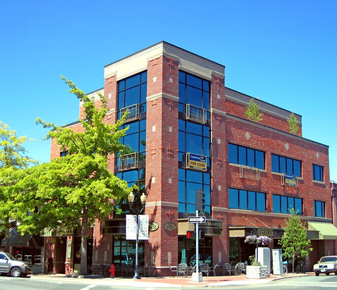 1051 NW Bond St, Bend, OR for lease - Building Photo - Image 1 of 4