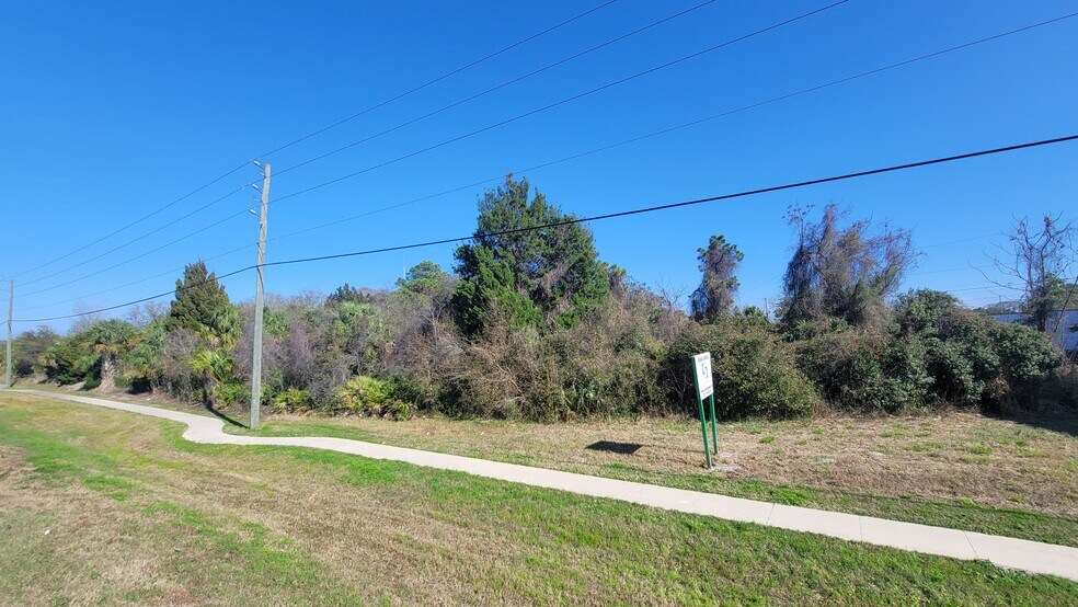 15150 US Highway 19, Hudson, FL à vendre - Photo du bâtiment - Image 3 de 11