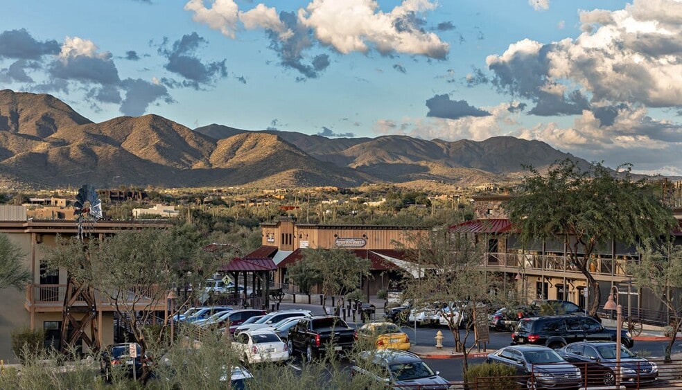 7100 E Cave Creek Rd, Cave Creek, AZ for sale - Building Photo - Image 1 of 13