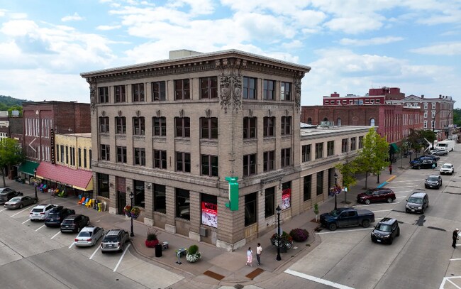 More details for 222 Bush St, Red Wing, MN - Office/Retail for Lease