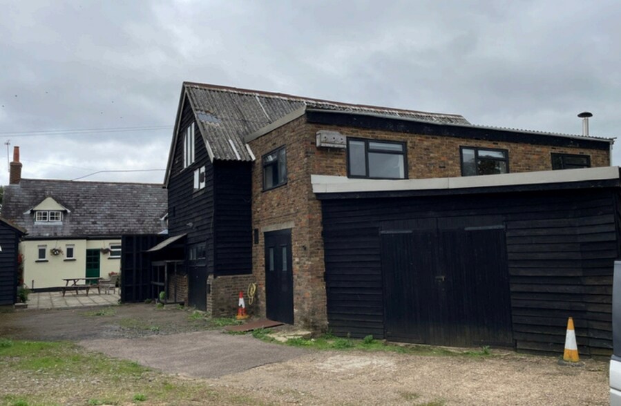 Ware Rd, Ware à louer - Photo du bâtiment - Image 1 de 2