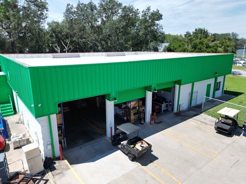 30470 Commerce Dr, San Antonio, FL à louer - Photo du bâtiment - Image 3 de 4