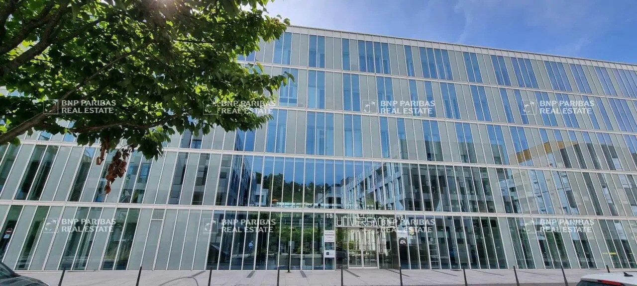 Office in Lyon for lease Building Photo- Image 1 of 21