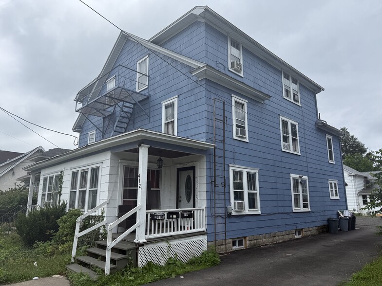 412 Adams Ave, Endicott, NY à vendre - Photo du bâtiment - Image 2 de 38