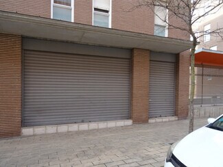 Plus de détails pour Multi-résidentiel à vendre