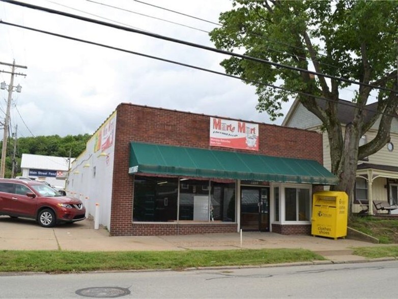 701 W Main St, Rural Valley, PA for sale - Primary Photo - Image 1 of 1