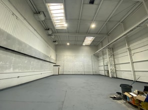 Bromyard Rd, Worcester for lease Interior Photo- Image 2 of 4