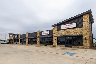 Plus de détails pour 2379 W State Highway 71, La Grange, TX - Commerce de détail à louer