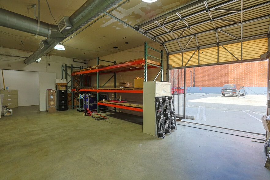 9005-9009 Exposition Blvd, Los Angeles, CA for lease - Building Photo - Image 3 of 9