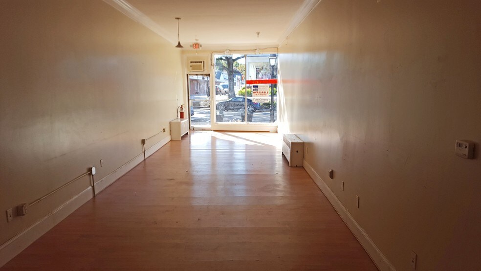 440-446 Main St, Ridgefield, CT for lease - Building Photo - Image 2 of 4