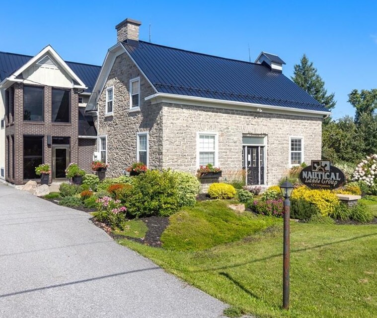 2962 Carp Rd, Ottawa, ON à vendre Photo principale- Image 1 de 1