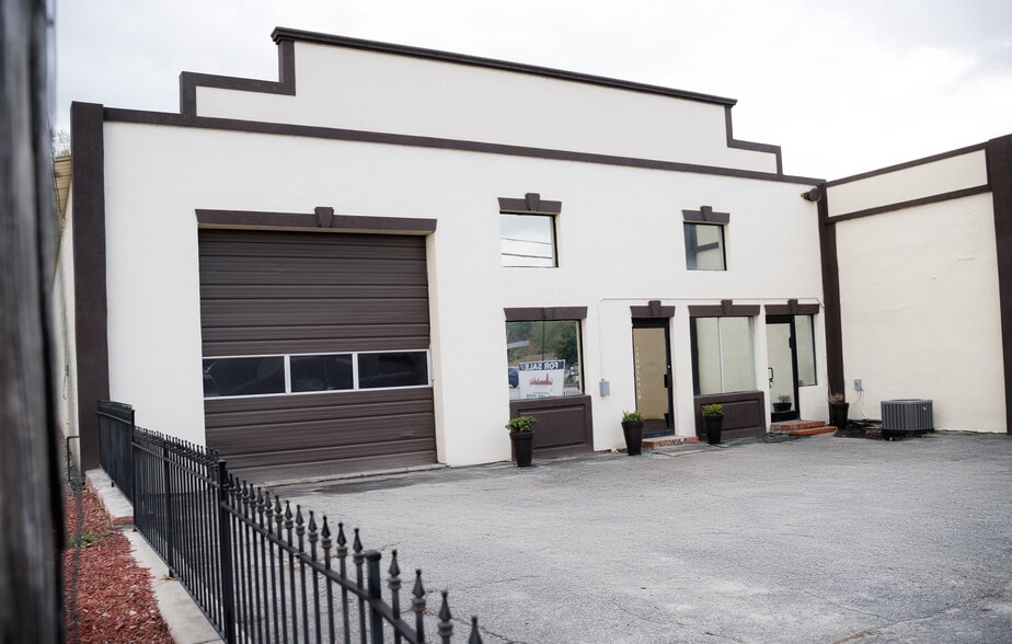 130 E Dekalb St, Camden, SC for sale - Building Photo - Image 2 of 29
