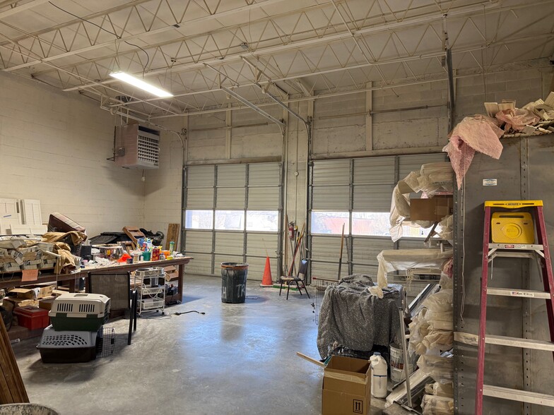 263 Rio Cir, Decatur, GA for sale - Building Photo - Image 2 of 5