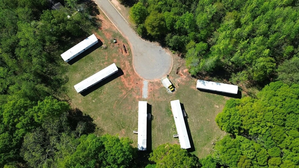 106 Cool Springs Drive dr, Anderson, SC for sale - Building Photo - Image 2 of 9