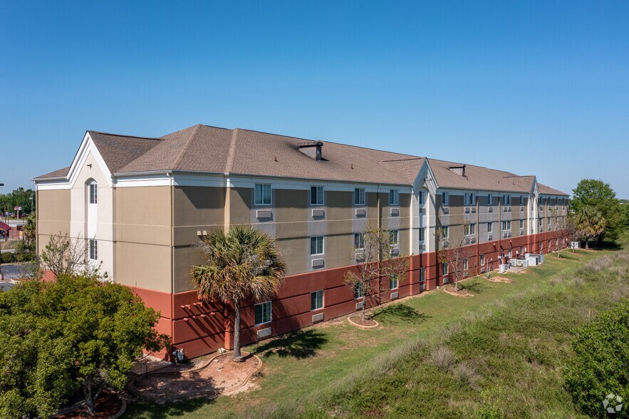 110 Willie Lee Pky, Warner Robins, GA à vendre - Photo du bâtiment - Image 3 de 4