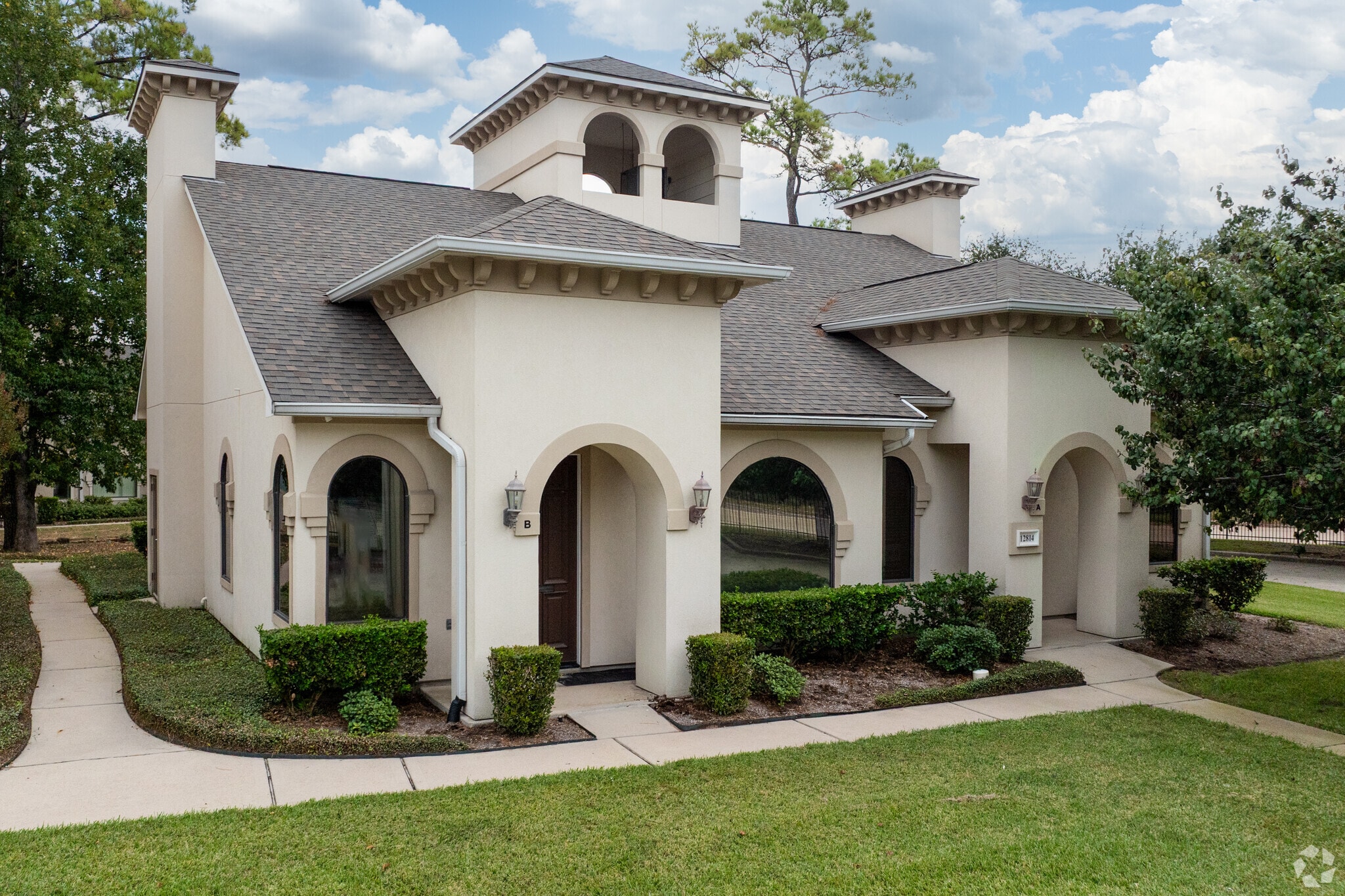 12820 Willow Centre Dr, Houston, TX for lease Primary Photo- Image 1 of 22