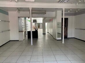 119 South St, St Andrews for lease Interior Photo- Image 1 of 3