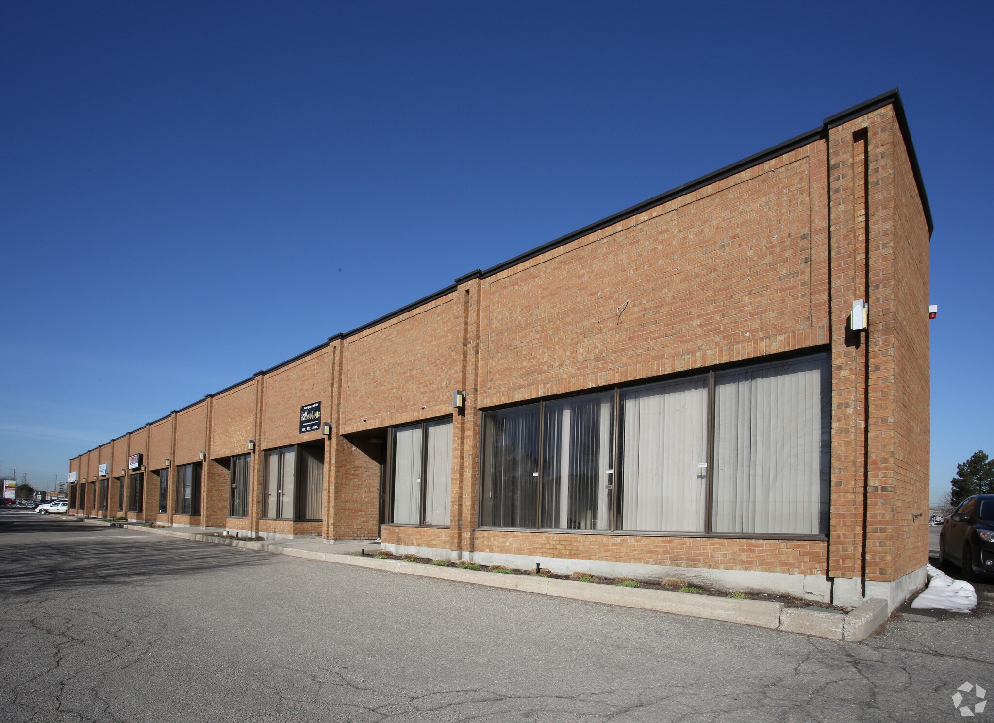 10 Bram Ct, Brampton, ON à vendre Photo principale- Image 1 de 1