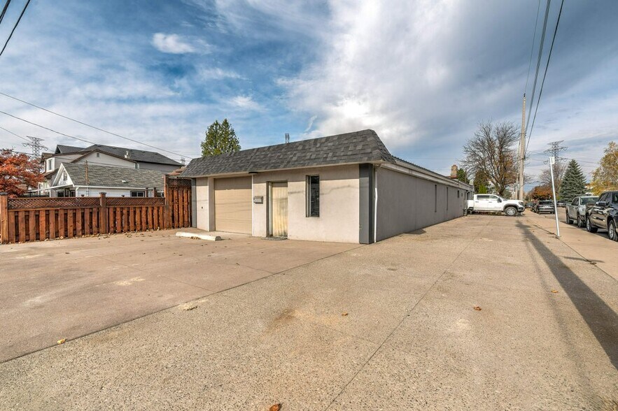 183 Grace Av, Hamilton, ON à vendre - Photo principale - Image 1 de 1