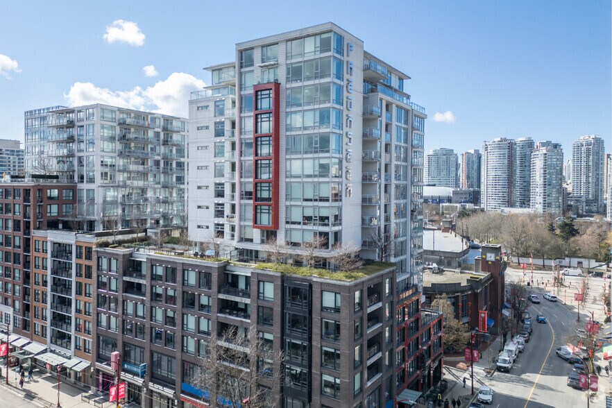 601-625 Main St, Vancouver, BC à louer - Photo du bâtiment - Image 2 de 3