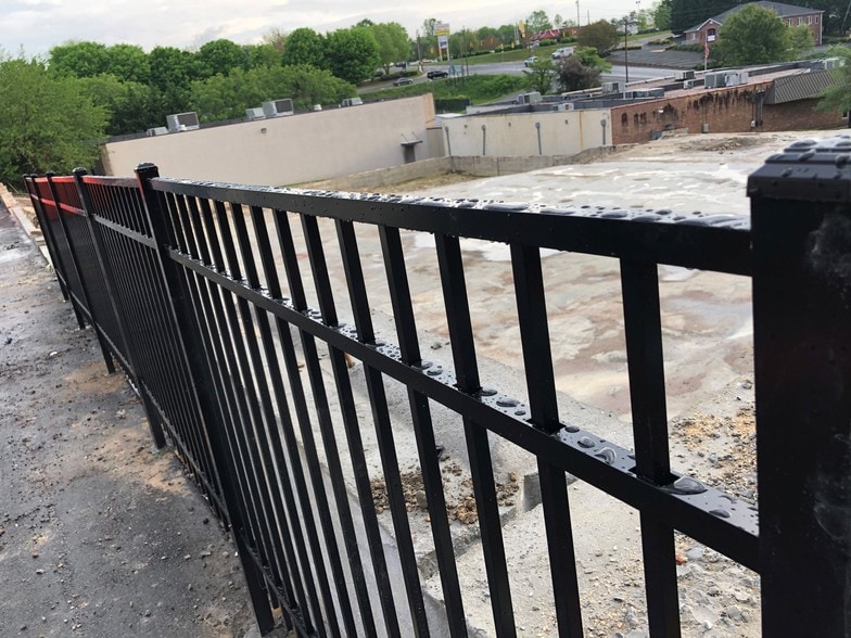 207 E Oak St, Mount Airy, NC for sale - Other - Image 2 of 6