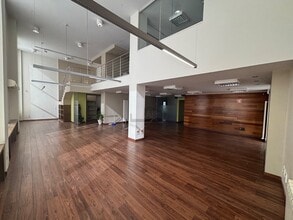 Office in Madrid, Madrid for lease Interior Photo- Image 2 of 10