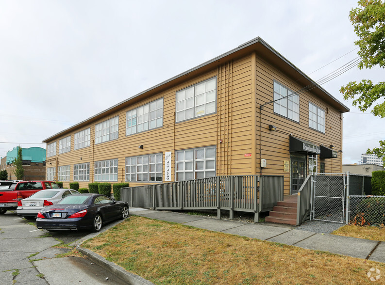 2221 Everett Ave, Everett, WA à vendre - Photo principale - Image 1 de 1