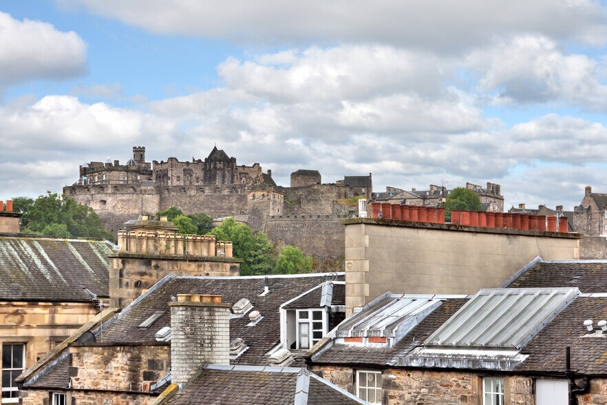 18 George St, Edinburgh à louer - Photo du bâtiment - Image 3 de 7