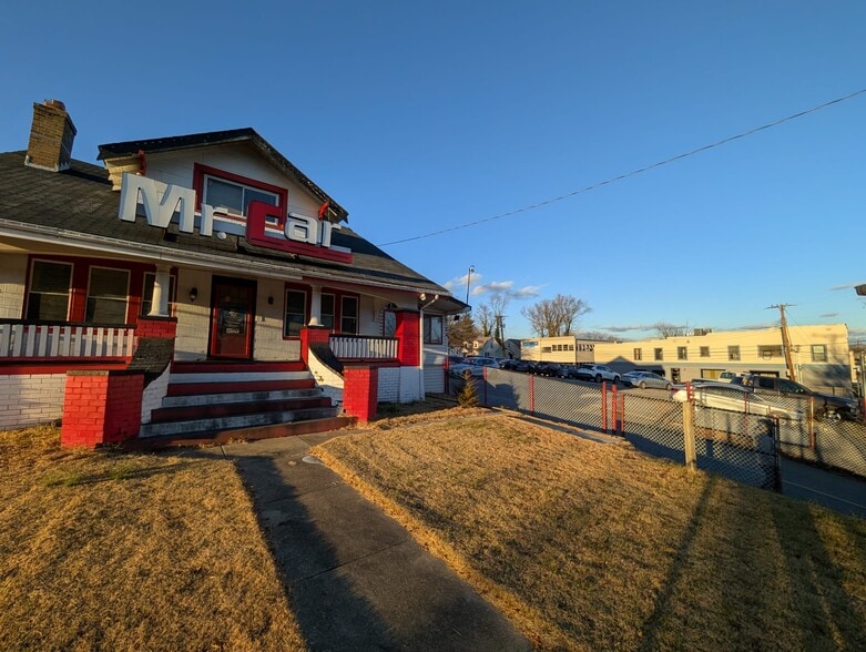 4104 Bladensburg Rd, Brentwood, MD for lease - Building Photo - Image 3 of 31