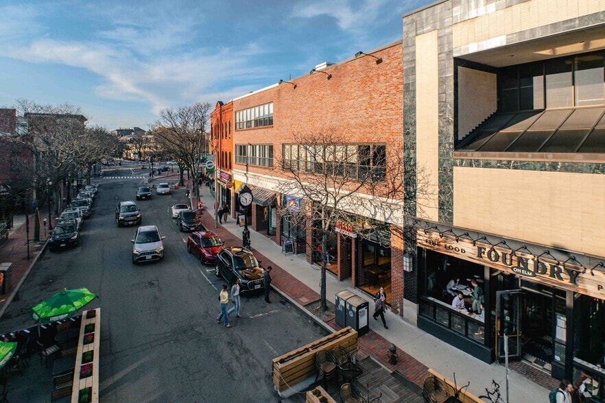 259-261 Elm St, Somerville, MA for lease - Building Photo - Image 2 of 5