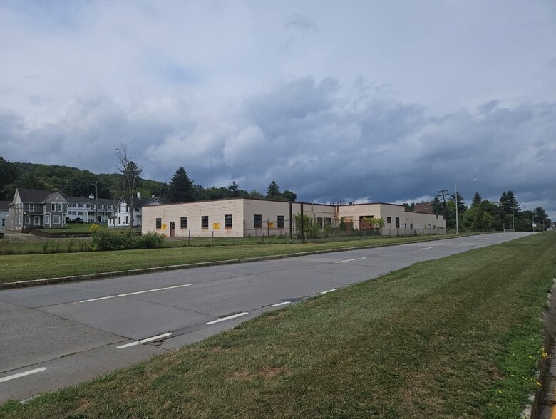 450-452 Canisteo St, Hornell, NY for sale - Building Photo - Image 2 of 2