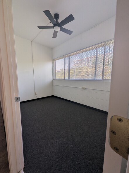 2102 Hancock St, San Diego, CA à louer - Photo intérieure - Image 2 de 10
