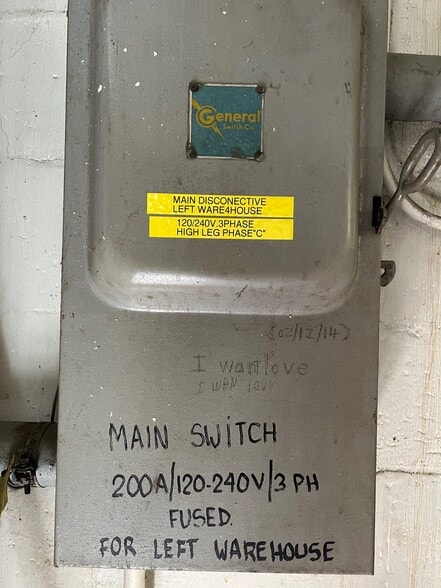 2324 SW 56th Ter, Hollywood, FL à louer - Photo intérieure - Image 3 de 33