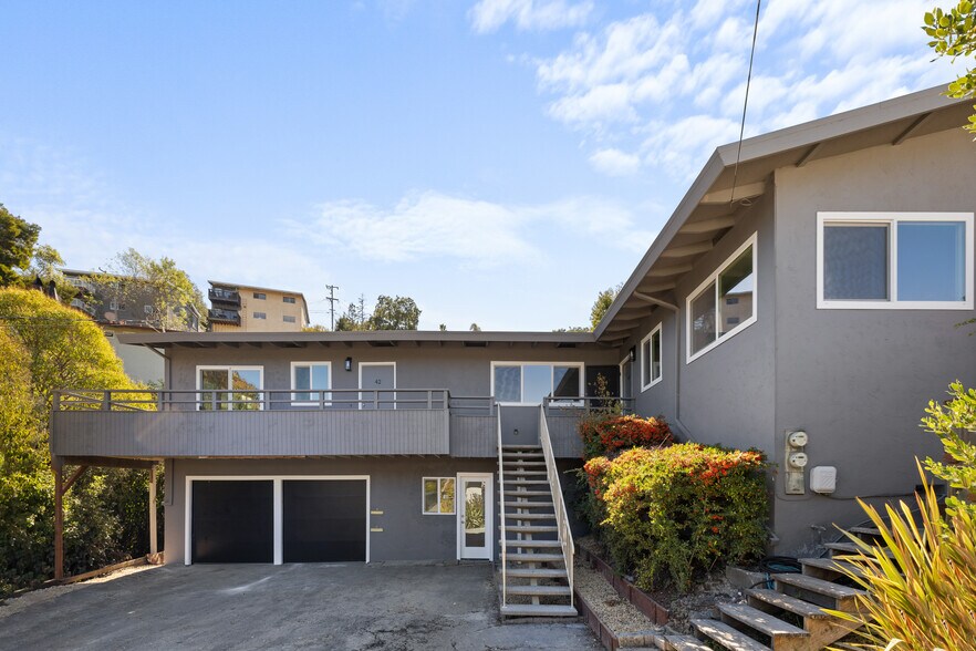 40 Leafwood Cir, San Rafael, CA à vendre - Photo principale - Image 1 de 11