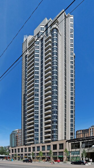 5409 Yonge St, Toronto, ON à vendre - Photo du bâtiment - Image 2 de 5