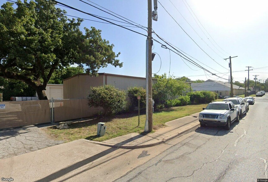 507 Prairie St, Arlington, TX for lease - Building Photo - Image 3 of 3