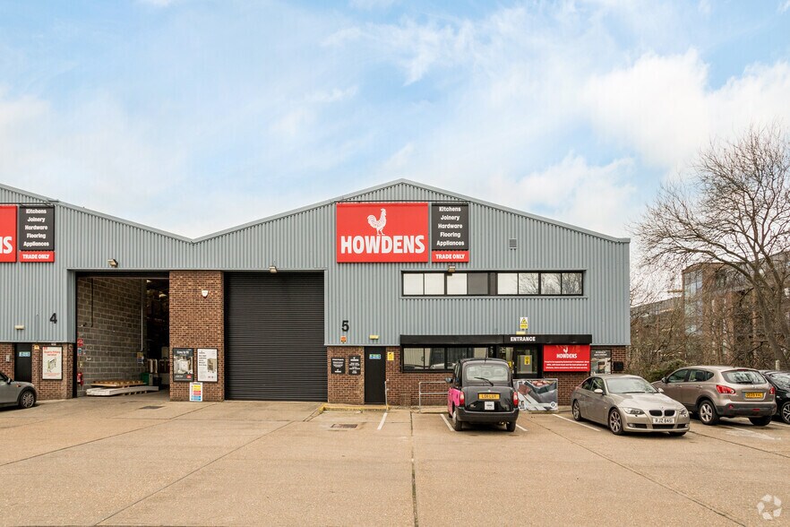 Kangley Bridge Rd, Londres à louer - Photo du bâtiment - Image 2 de 3