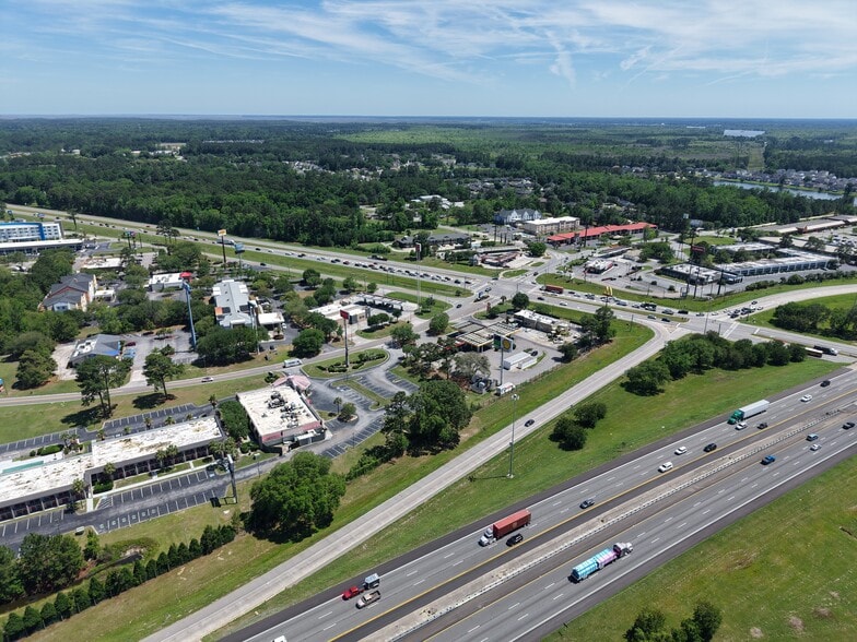 6 Gateway Blvd W, Savannah, GA for sale - Building Photo - Image 3 of 45
