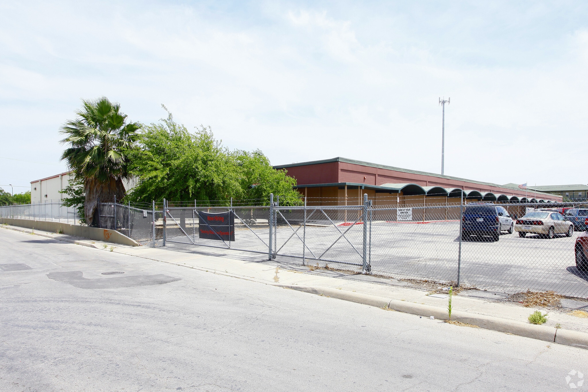 4343 W Commerce St, San Antonio, TX for sale Primary Photo- Image 1 of 4