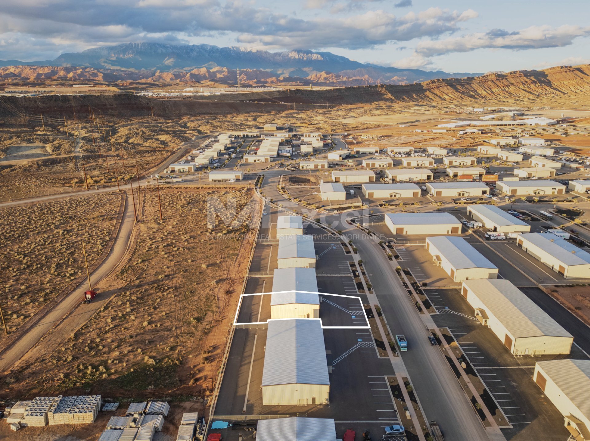 920 S Regional Park Rd, Hurricane, UT for lease Primary Photo- Image 1 of 17