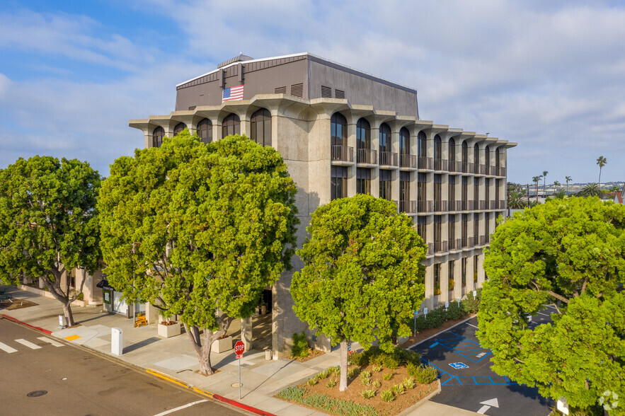 7855 Ivanhoe Ave, La Jolla, CA à louer - Photo du bâtiment - Image 1 de 7