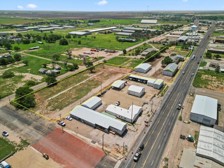 211 S Lynn Ave, Lamesa, TX à vendre - Aérien - Image 3 de 18