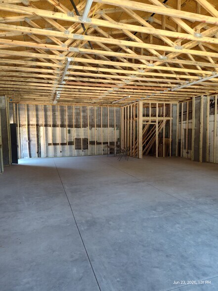 104 Central Ave, Gray Court, SC à vendre - Photo intérieure - Image 3 de 3