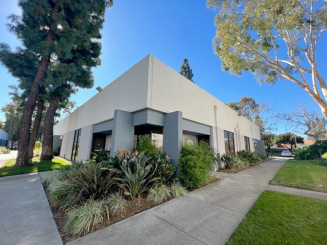 12607 Hiddencreek Way, Cerritos, CA for lease - Building Photo - Image 1 of 9