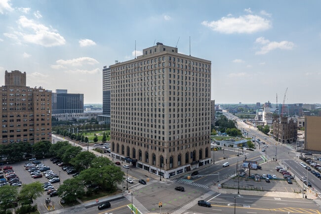 More details for 400 Bagley St, Detroit, MI - Multifamily for Auction