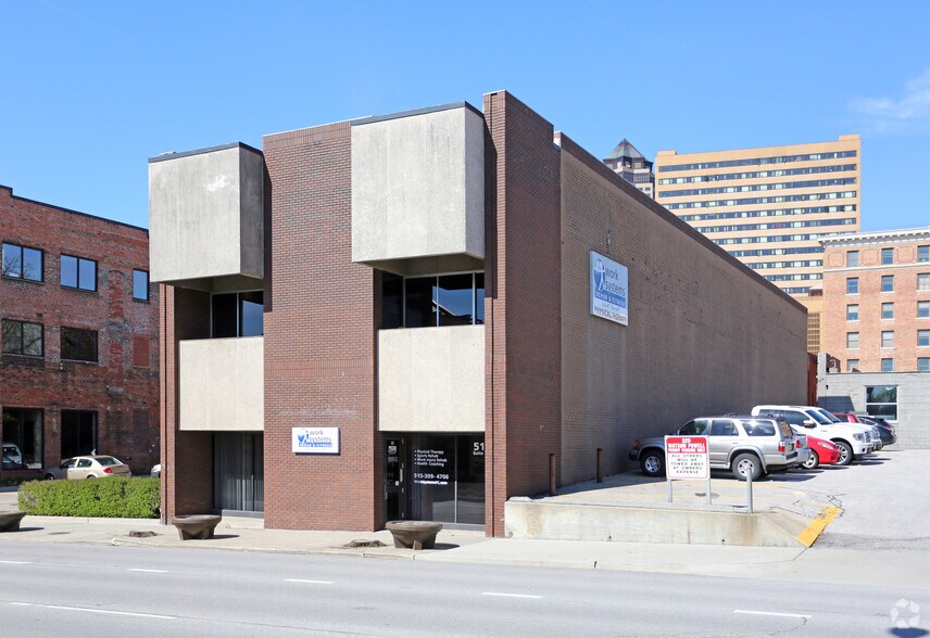 516 3rd St, Des Moines, IA à louer - Photo du bâtiment - Image 1 de 9